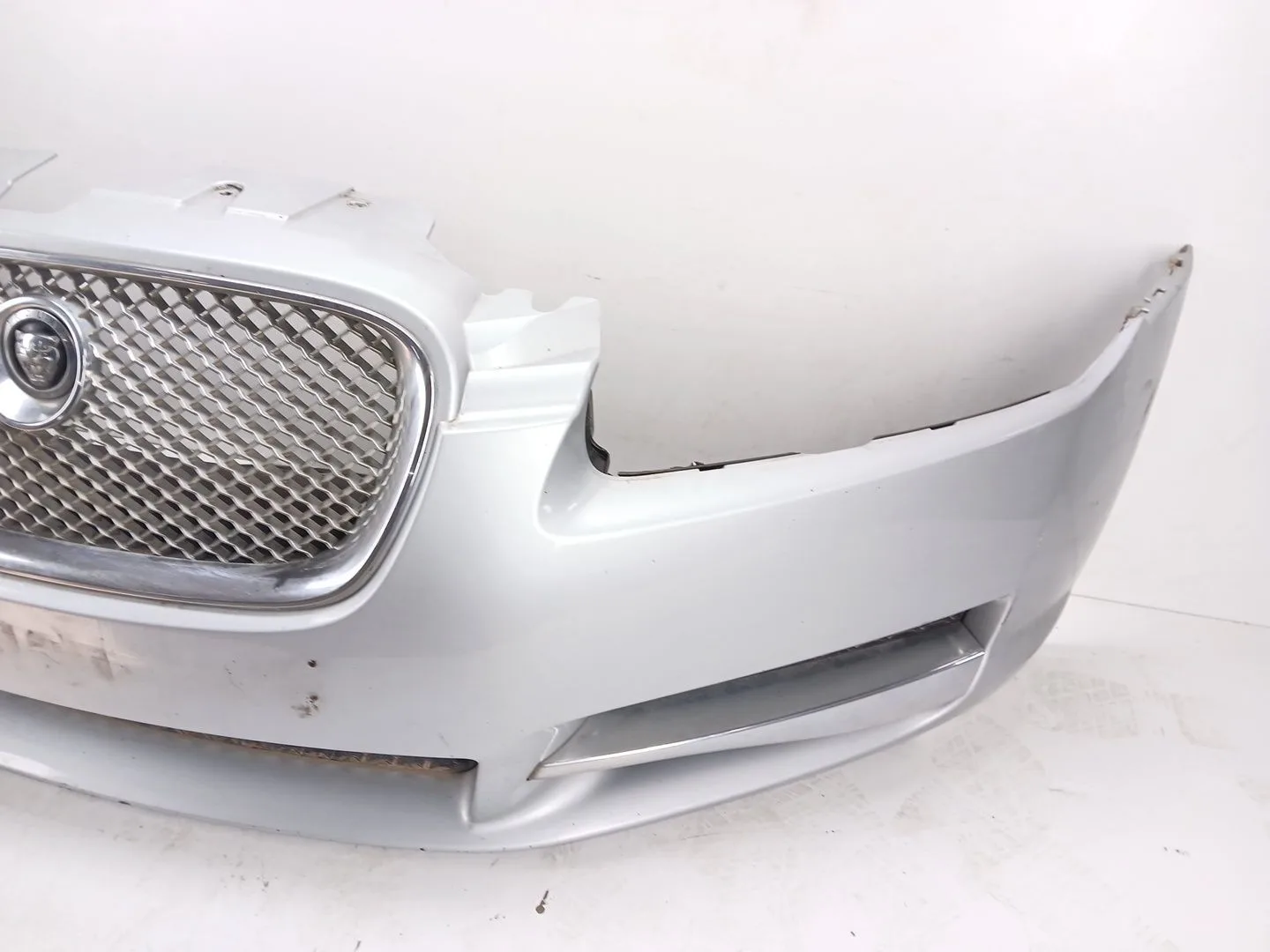 Paragolpes Delantero para Jaguar Xf I (X250)