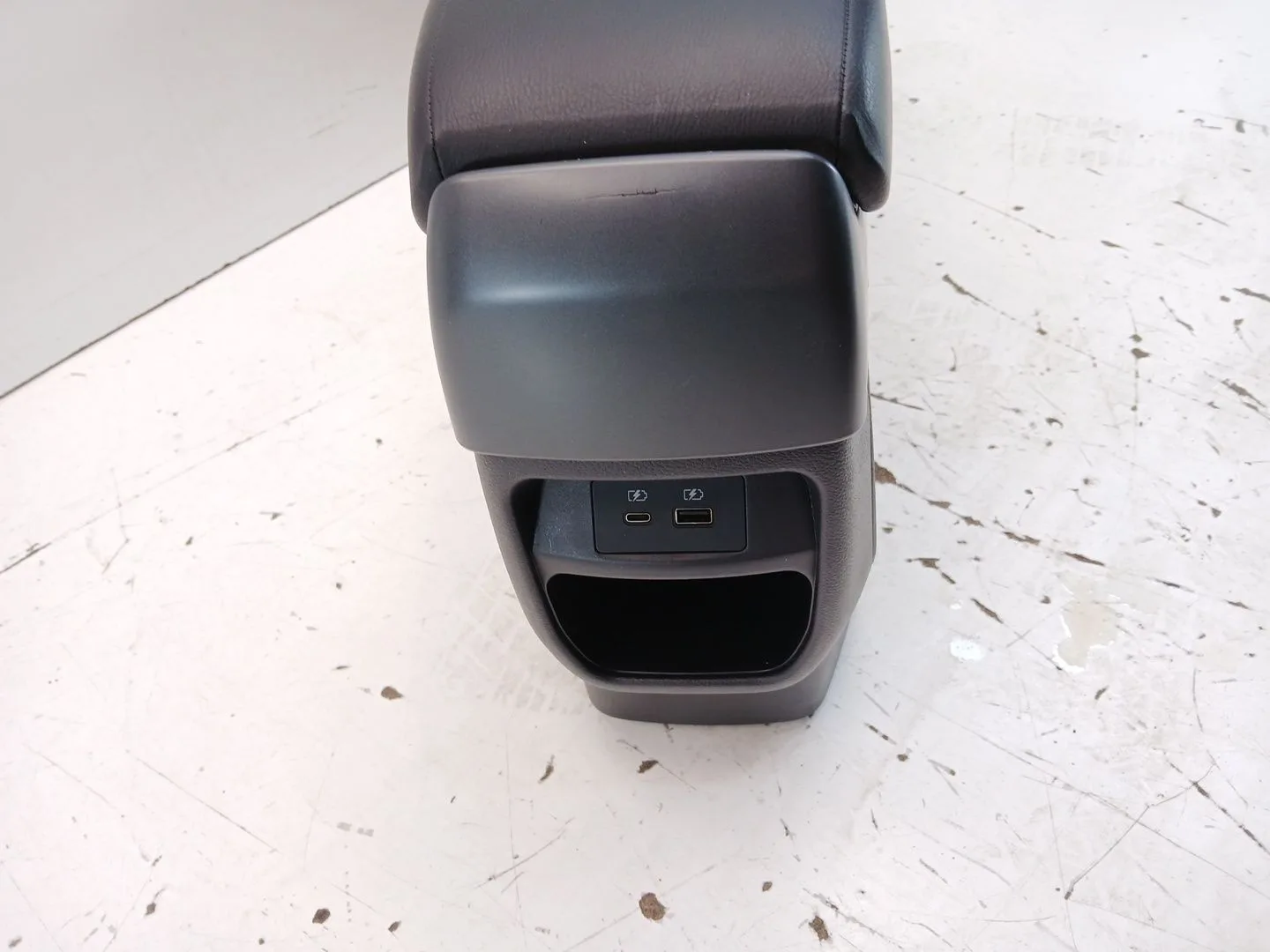 Apoyabrazos Central para Nissan Juke (F16_)
