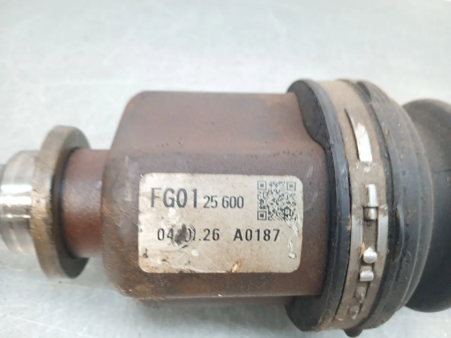 Transmision Delantera Izquierda para Mazda 3 (Bk)