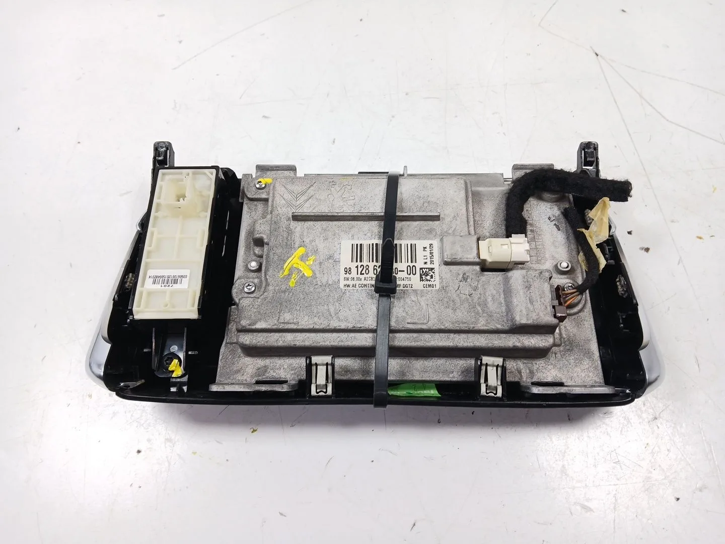Pantalla Multifuncion para Peugeot 208 I (Ca_, Cc_)