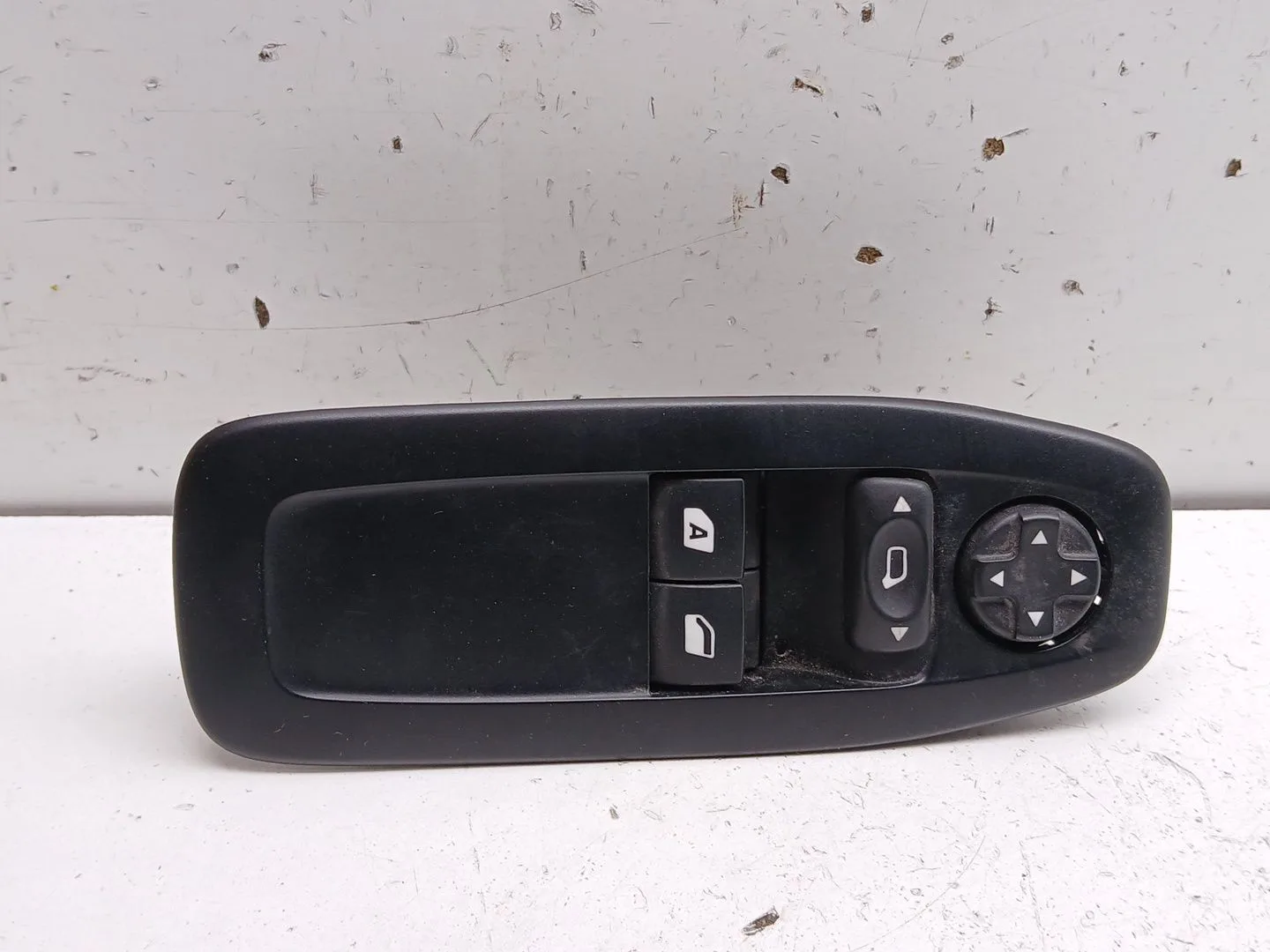 Mando Elevalunas Delantero Izquierdo para Peugeot 208 I (Ca_, Cc_)