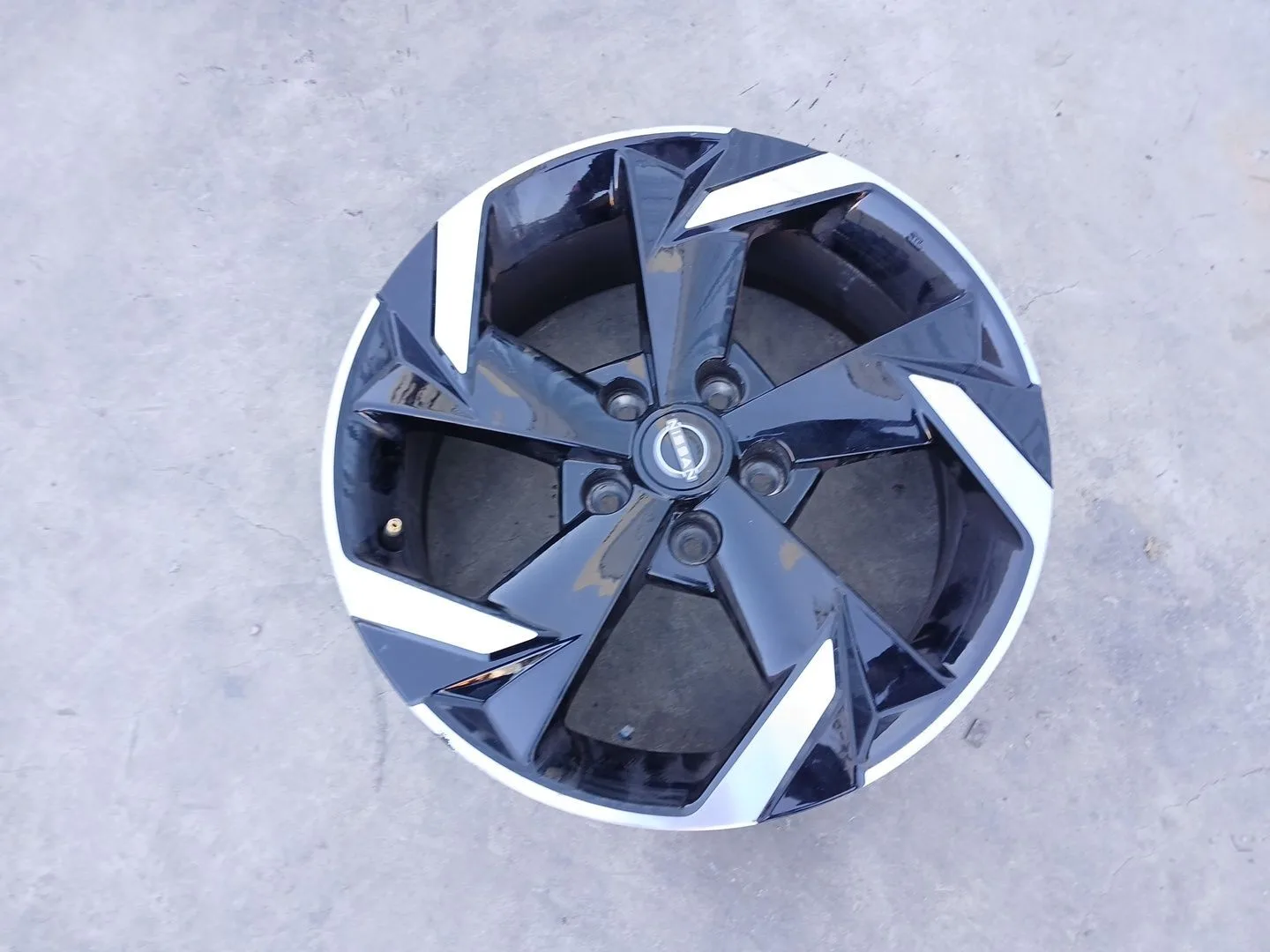 Llanta para Nissan Juke (F16_)