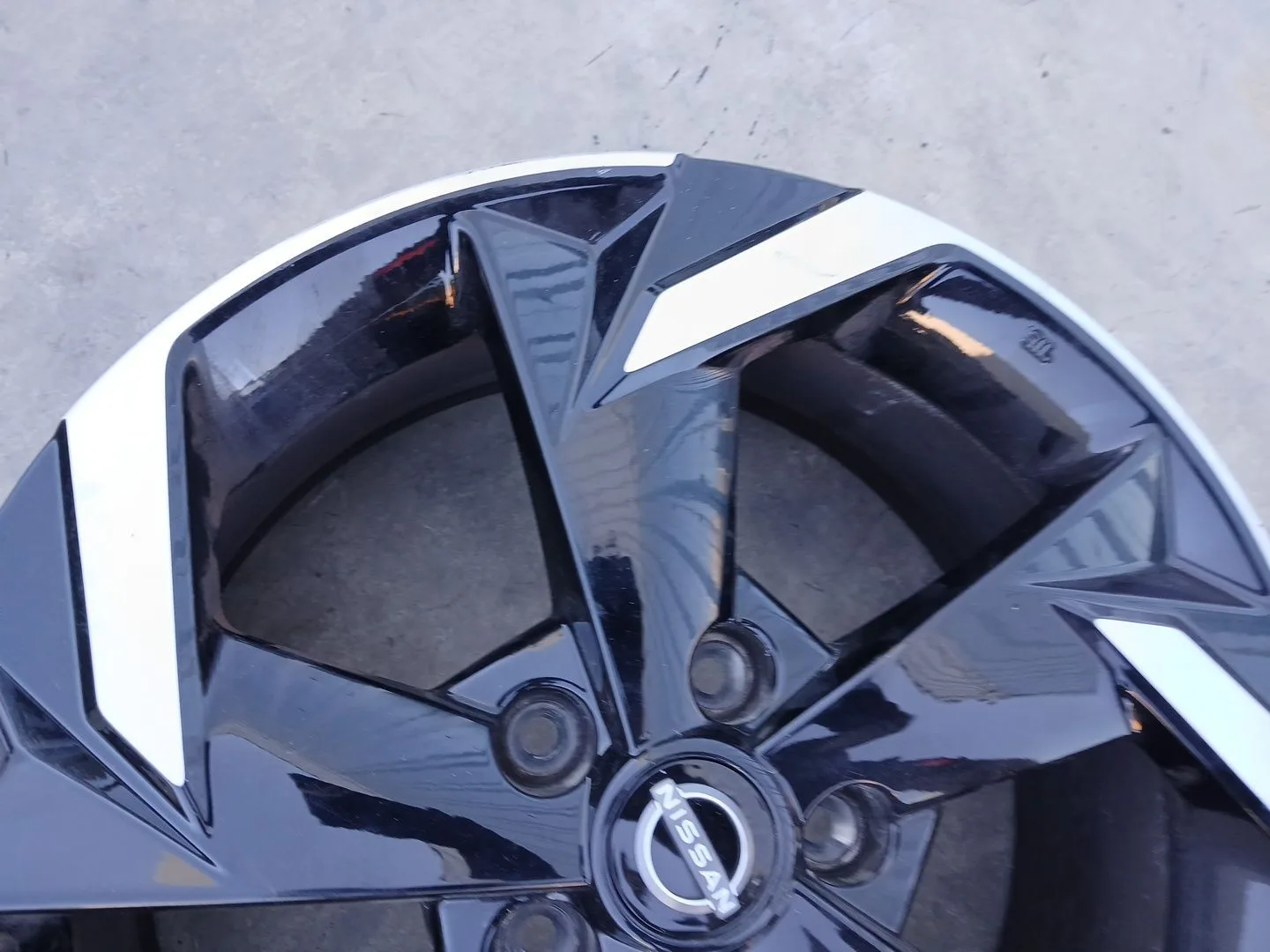 Llanta para Nissan Juke (F16_)