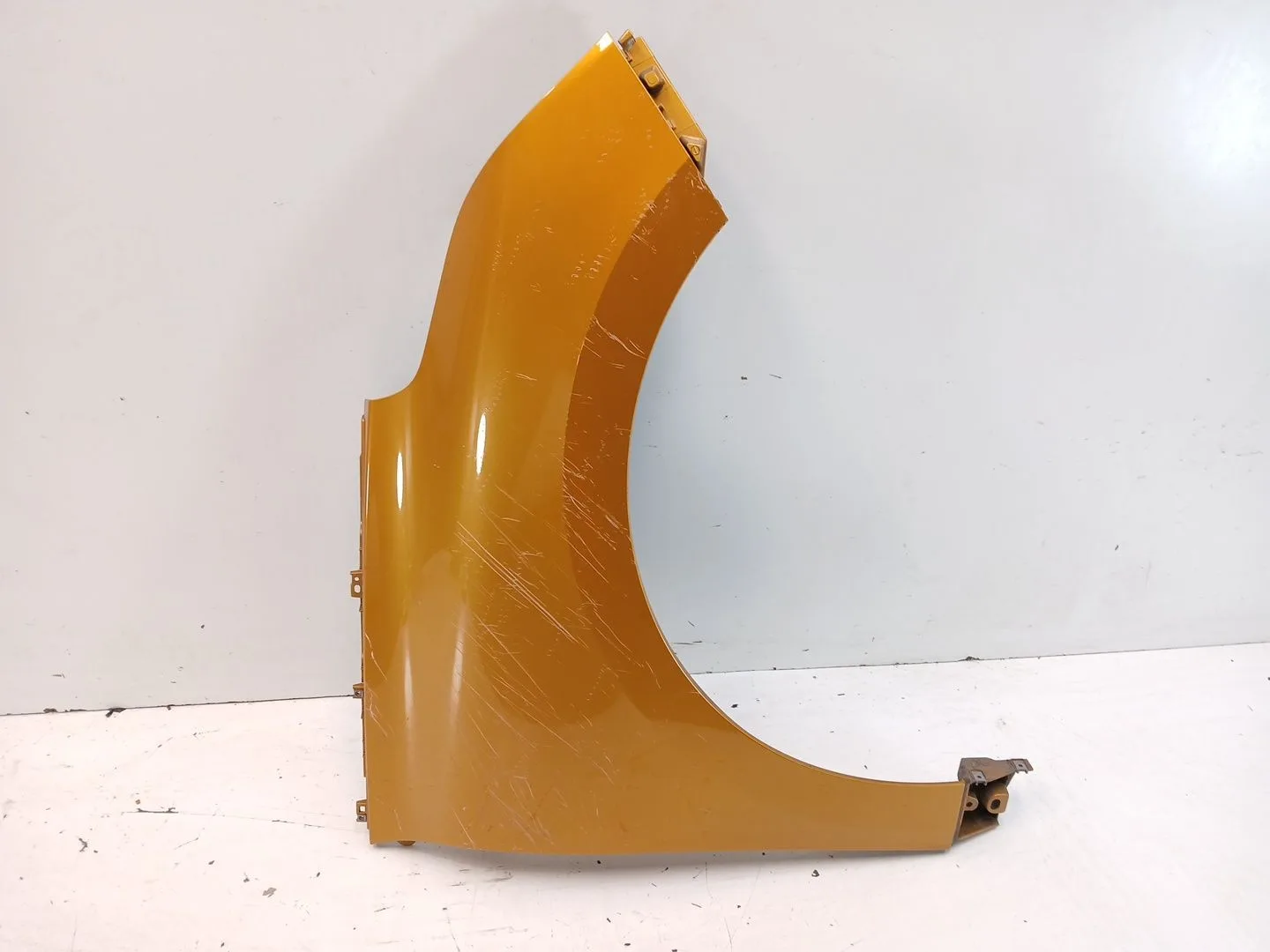Aleta Delantera Derecha para Renault Scenic Iv (J9_)