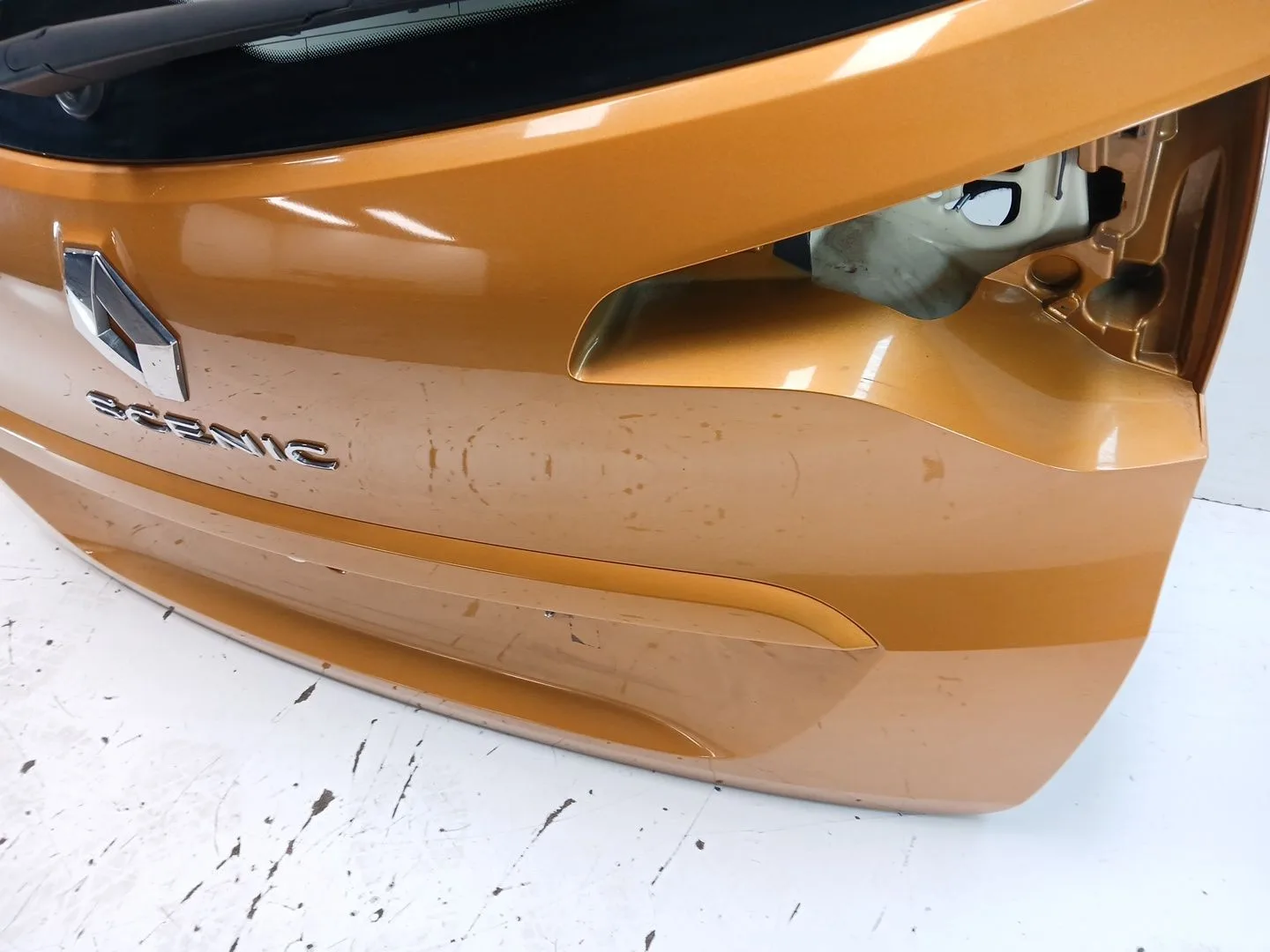 Porton Trasero para Renault Scenic Iv (J9_)