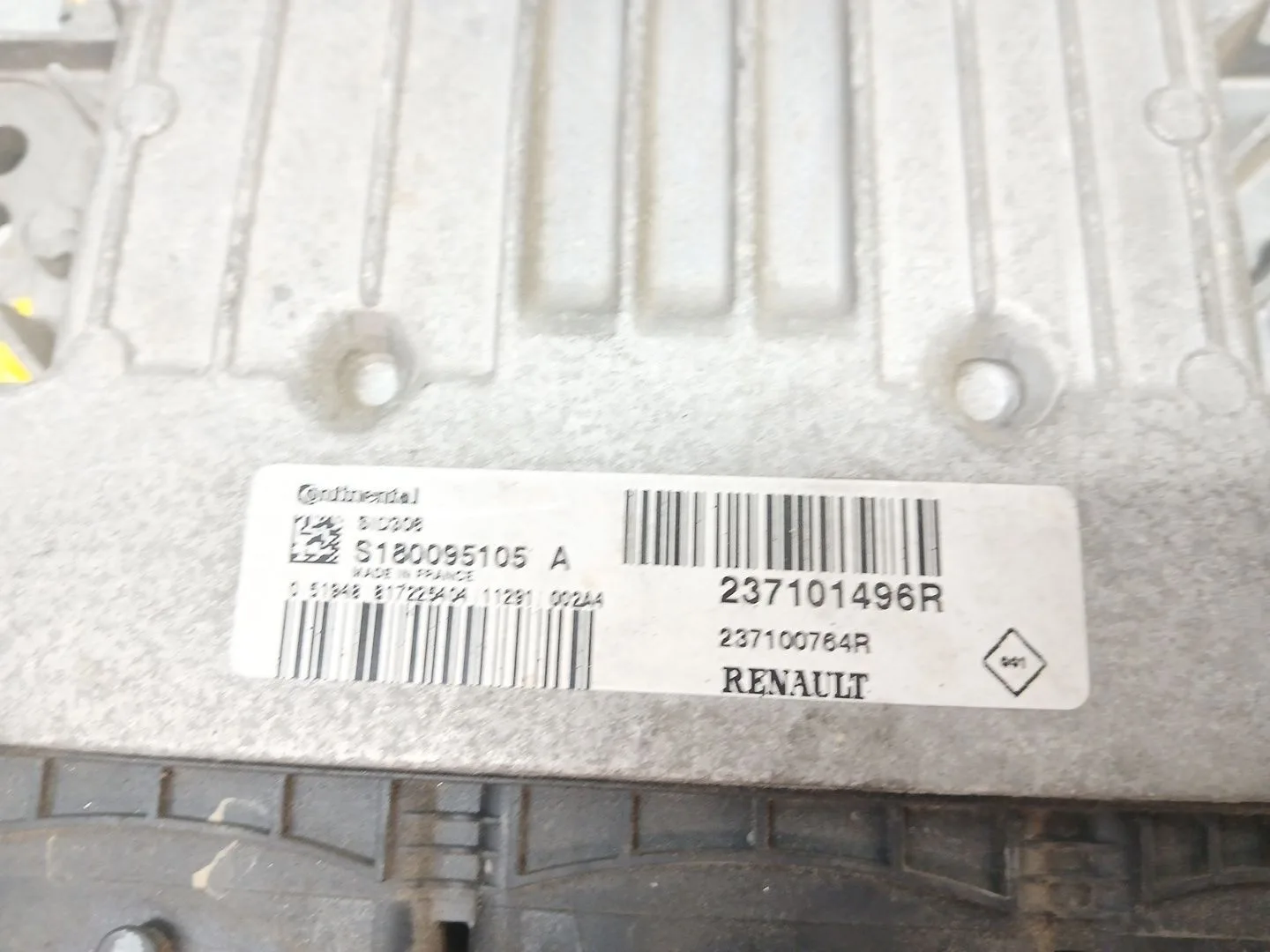Centralita Motor Uce para Dacia Duster (Hs_)