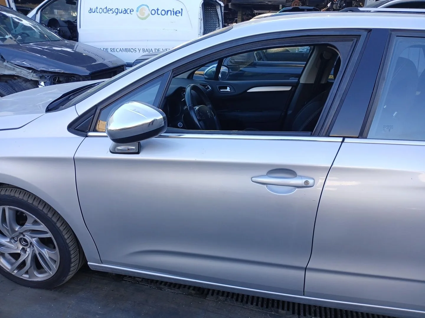 Puerta Delantera Izquierda para Citroën C4 Ii (Nc_)