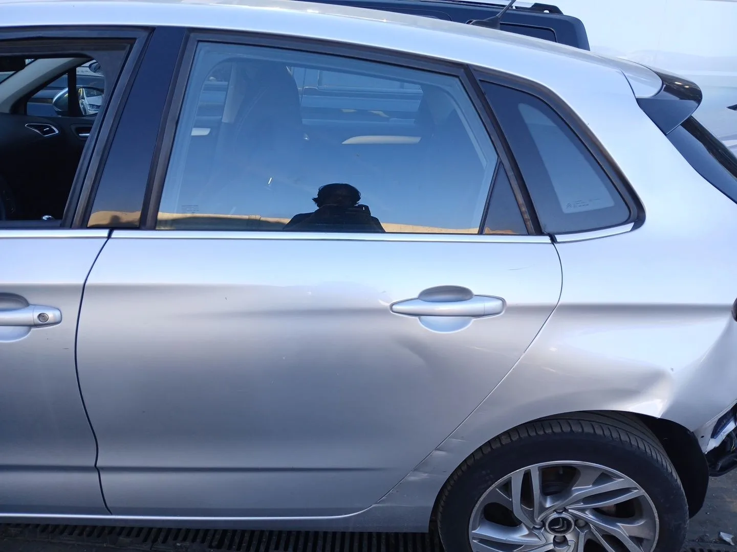 Puerta Trasera Izquierda para Citroën C4 Ii (Nc_)