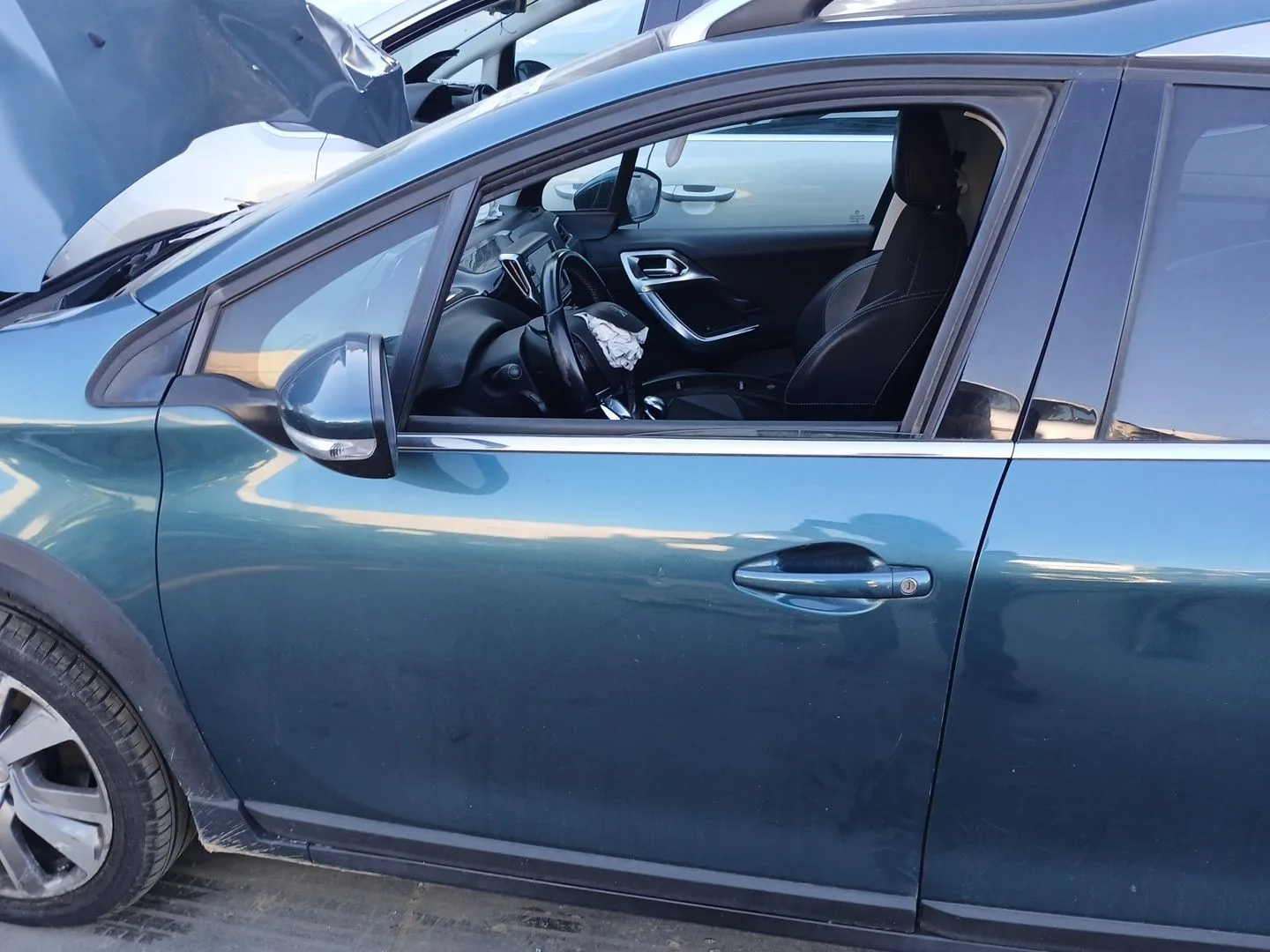 Puerta Delantera Izquierda para Peugeot 2008 I (Cu_)
