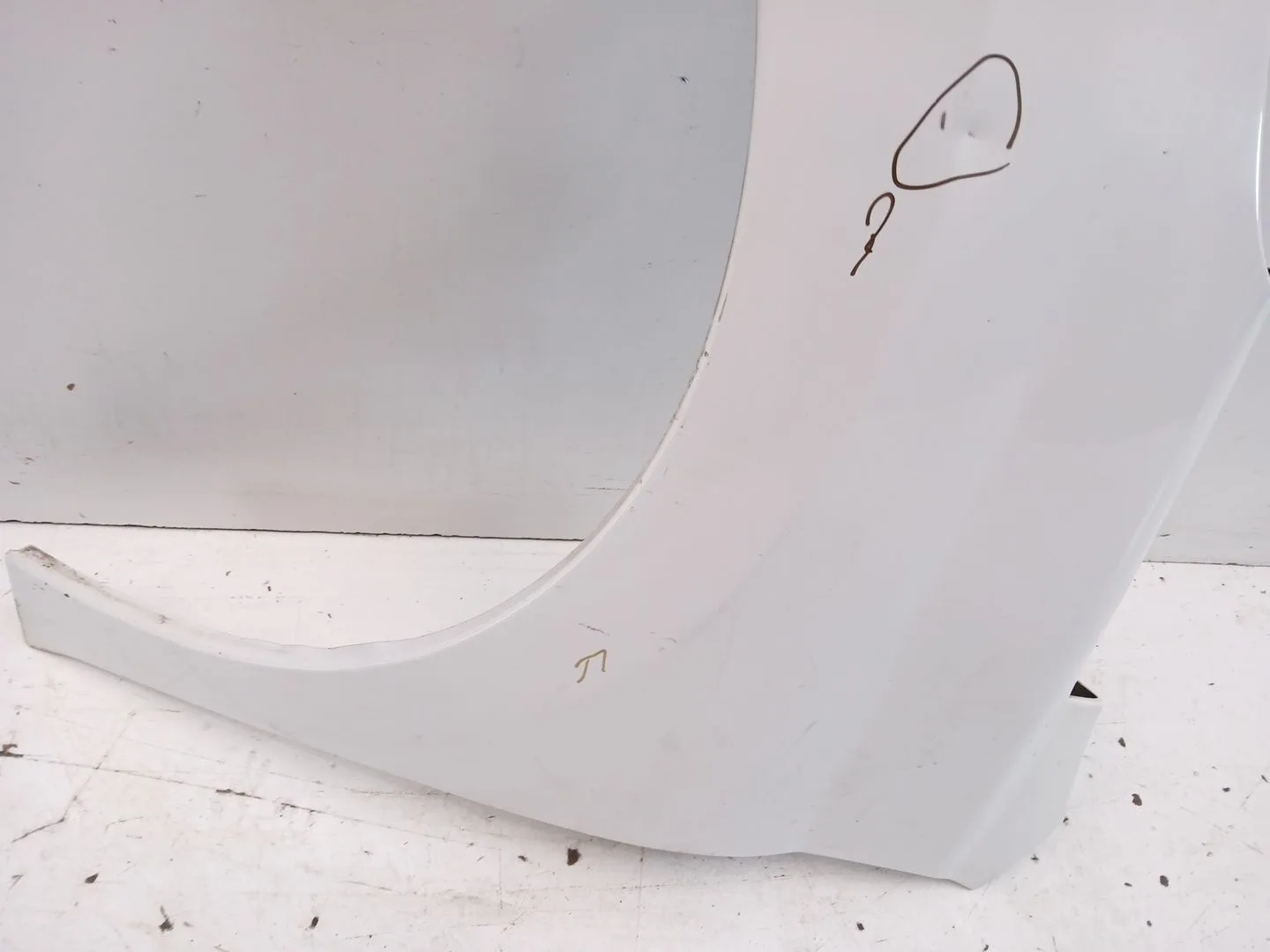 Aleta Delantera Izquierda para Peugeot 207/207+ (Wa_, Wc_)