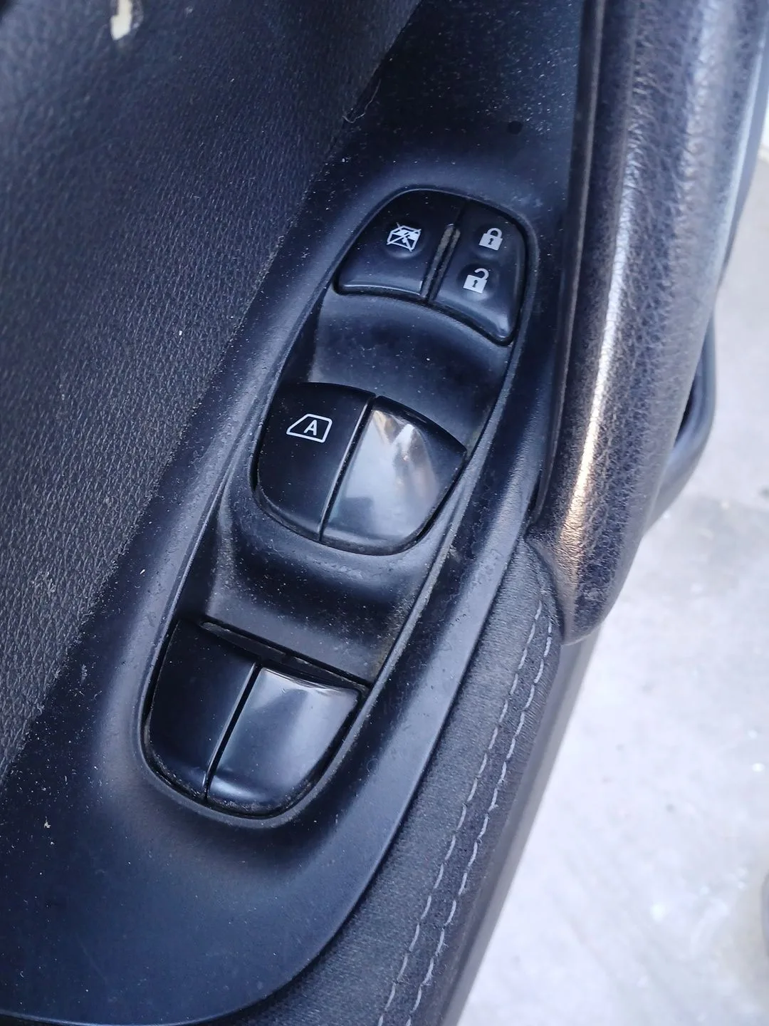 Mando Elevalunas Delantero Izquierdo para Nissan Qashqai Ii (J11, J11_)
