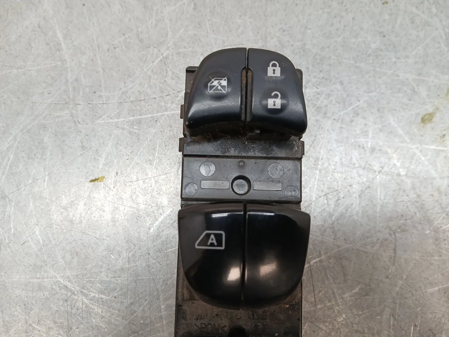 Mando Elevalunas Delantero Izquierdo para Nissan Qashqai Ii (J11, J11_)