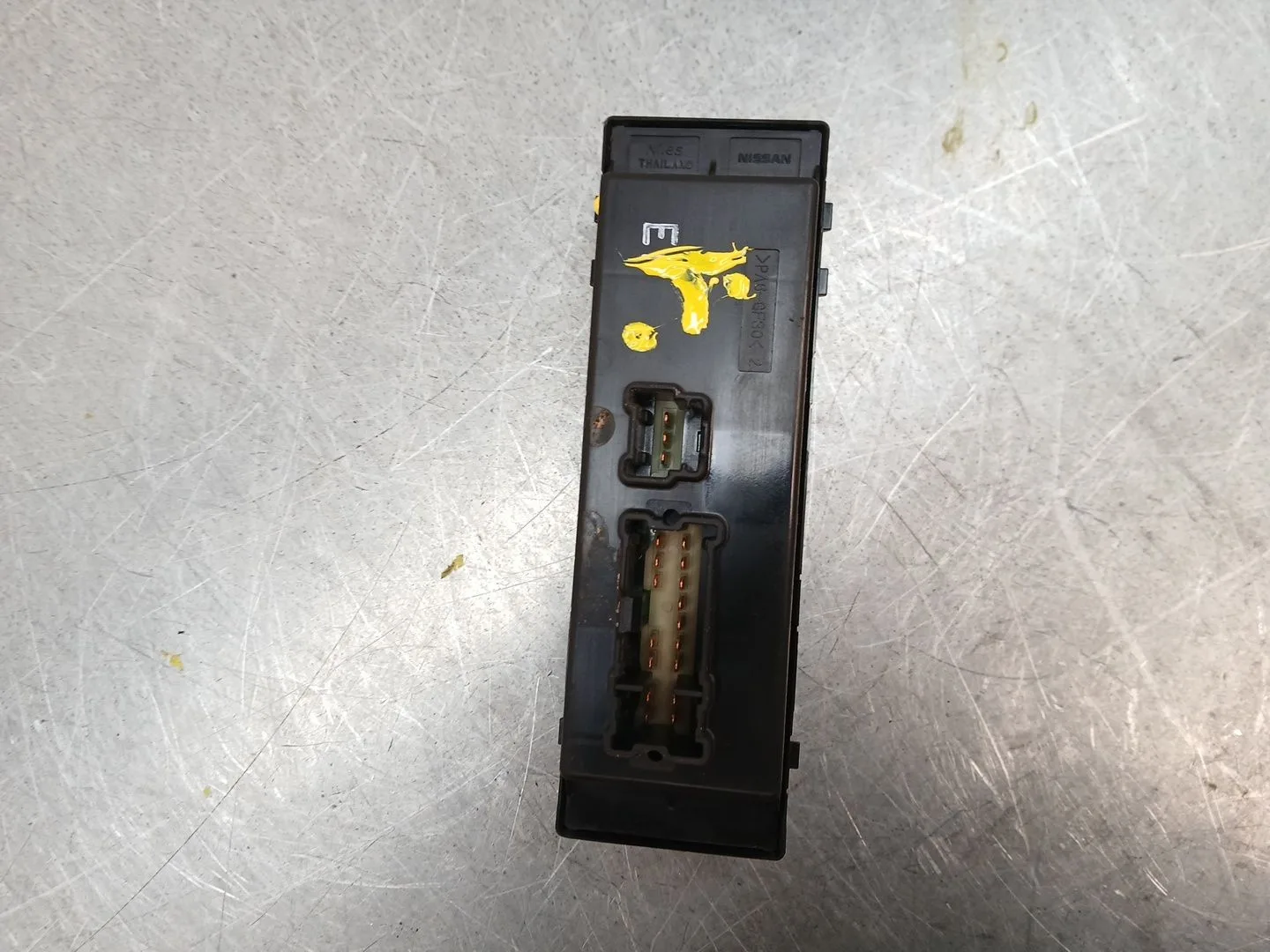 Mando Elevalunas Delantero Izquierdo para Nissan Qashqai Ii (J11, J11_)