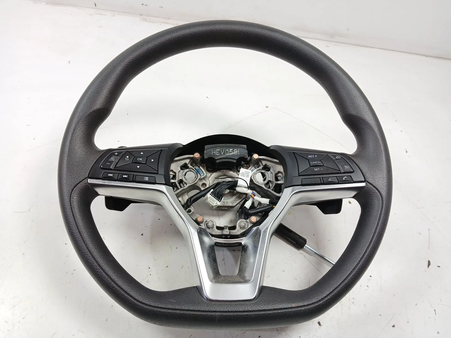 Volante para Nissan Juke (F16_)