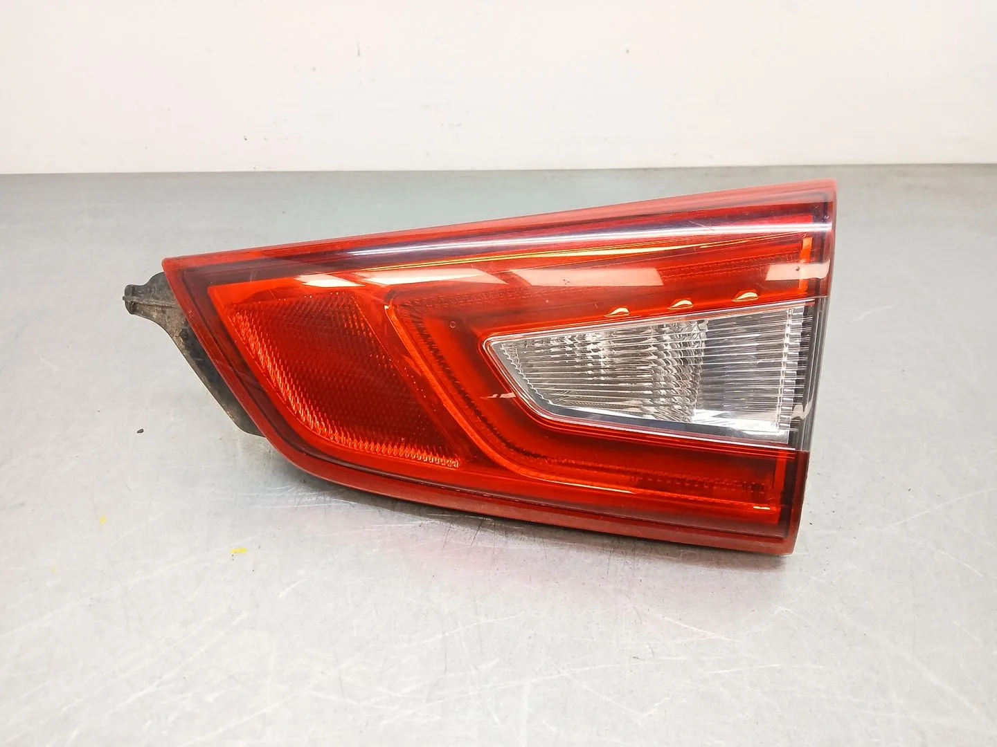 Piloto Trasero Derecho Interior para Nissan Qashqai Ii (J11, J11_)