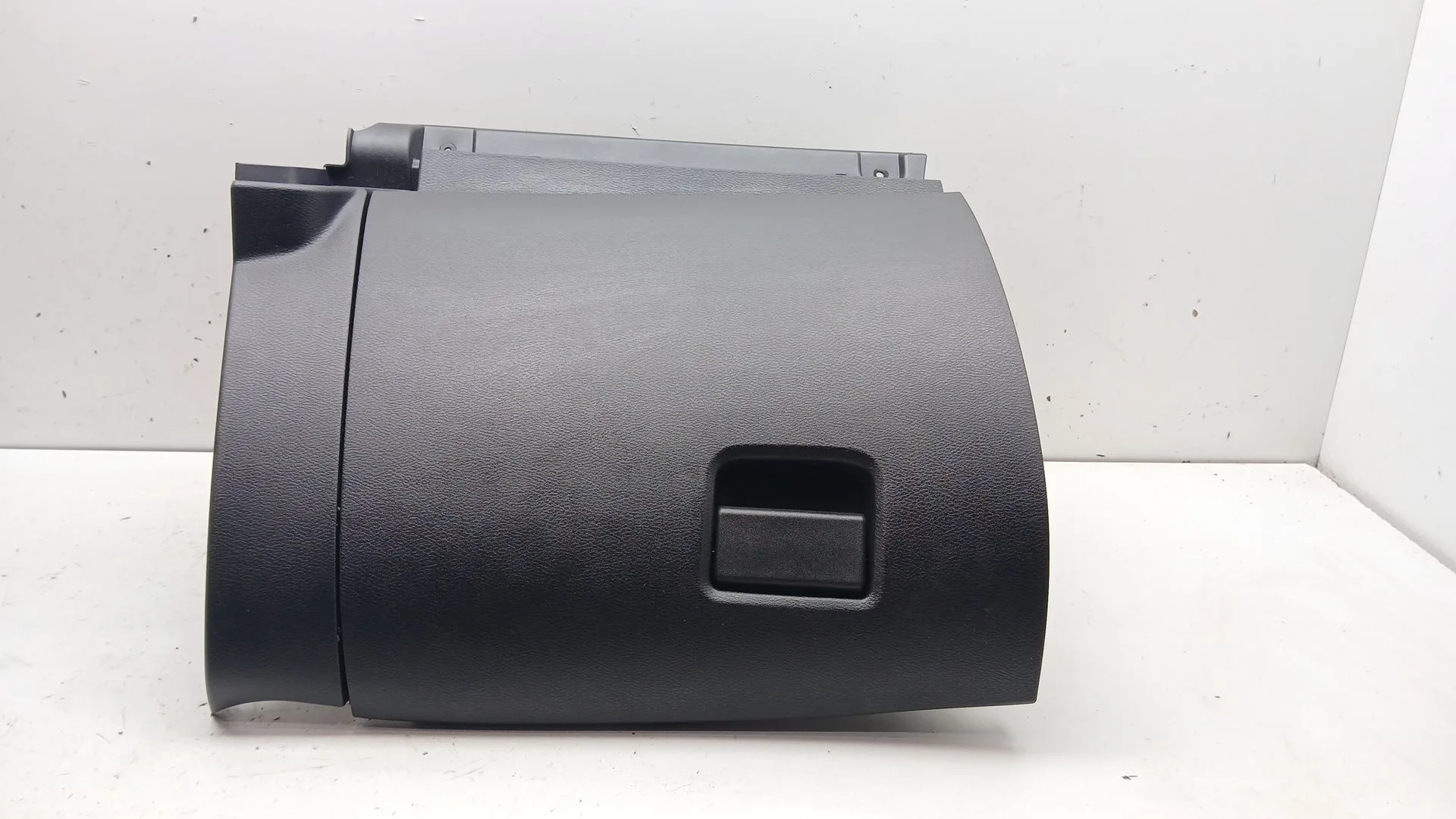 Guantera para Nissan Juke (F16_)