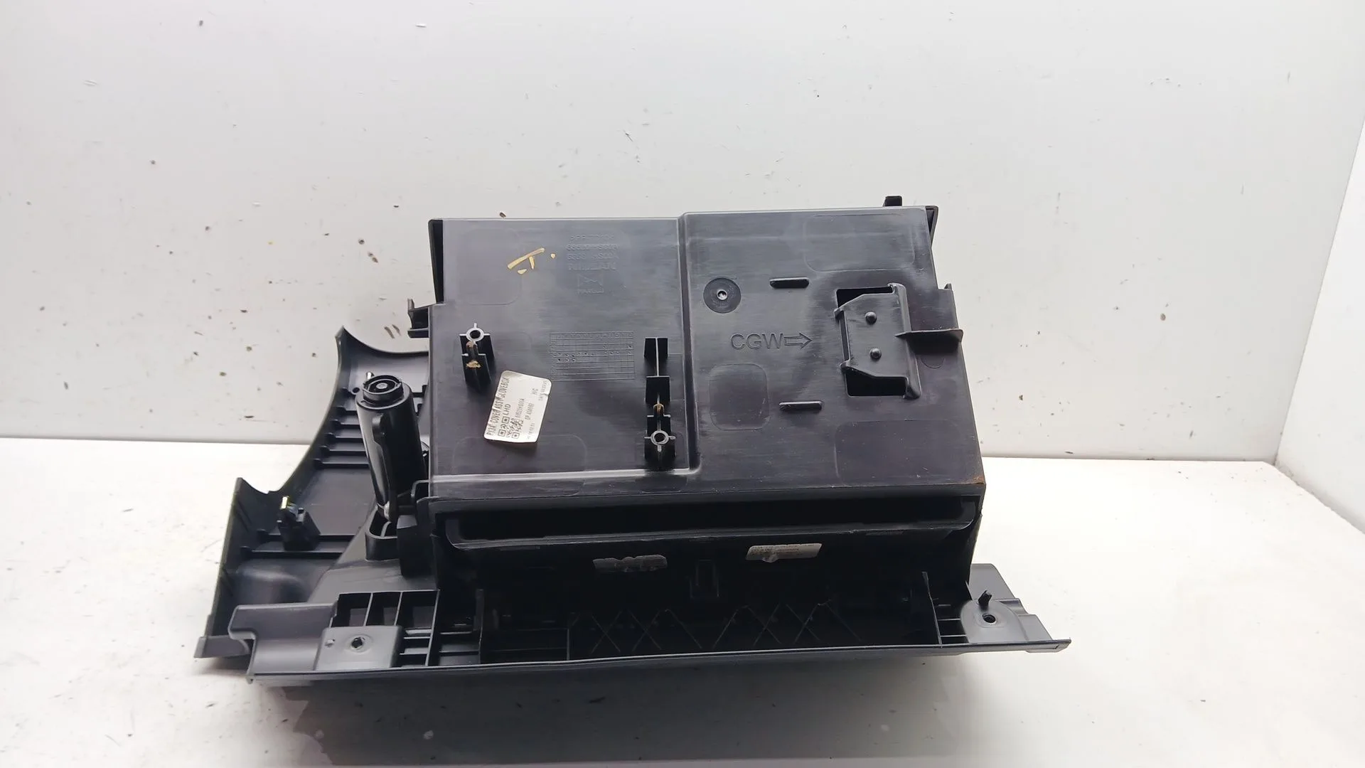 Guantera para Nissan Juke (F16_)