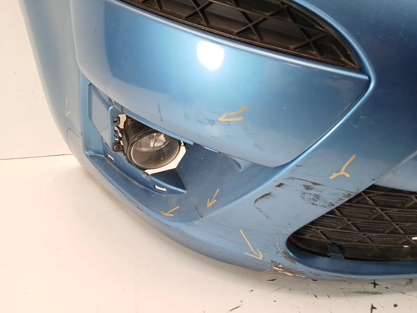 Paragolpes Delantero para Citroën C4 Picasso I Monospace (Ud_)