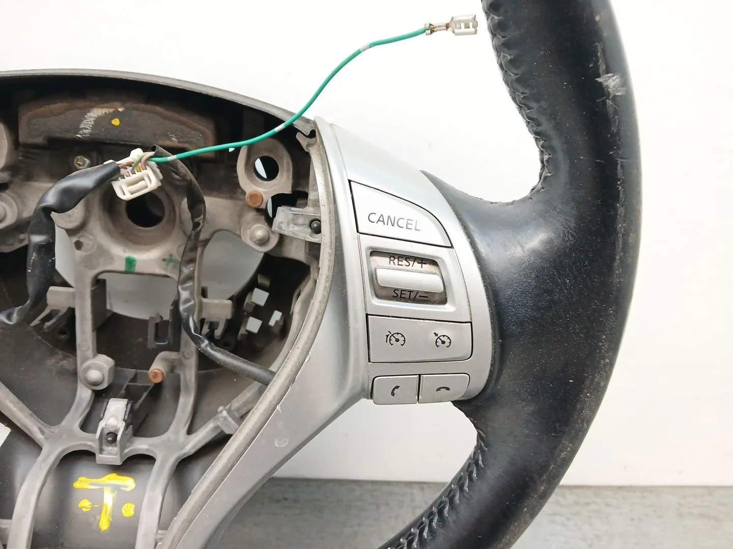 Volante para Nissan Qashqai Ii (J11, J11_)