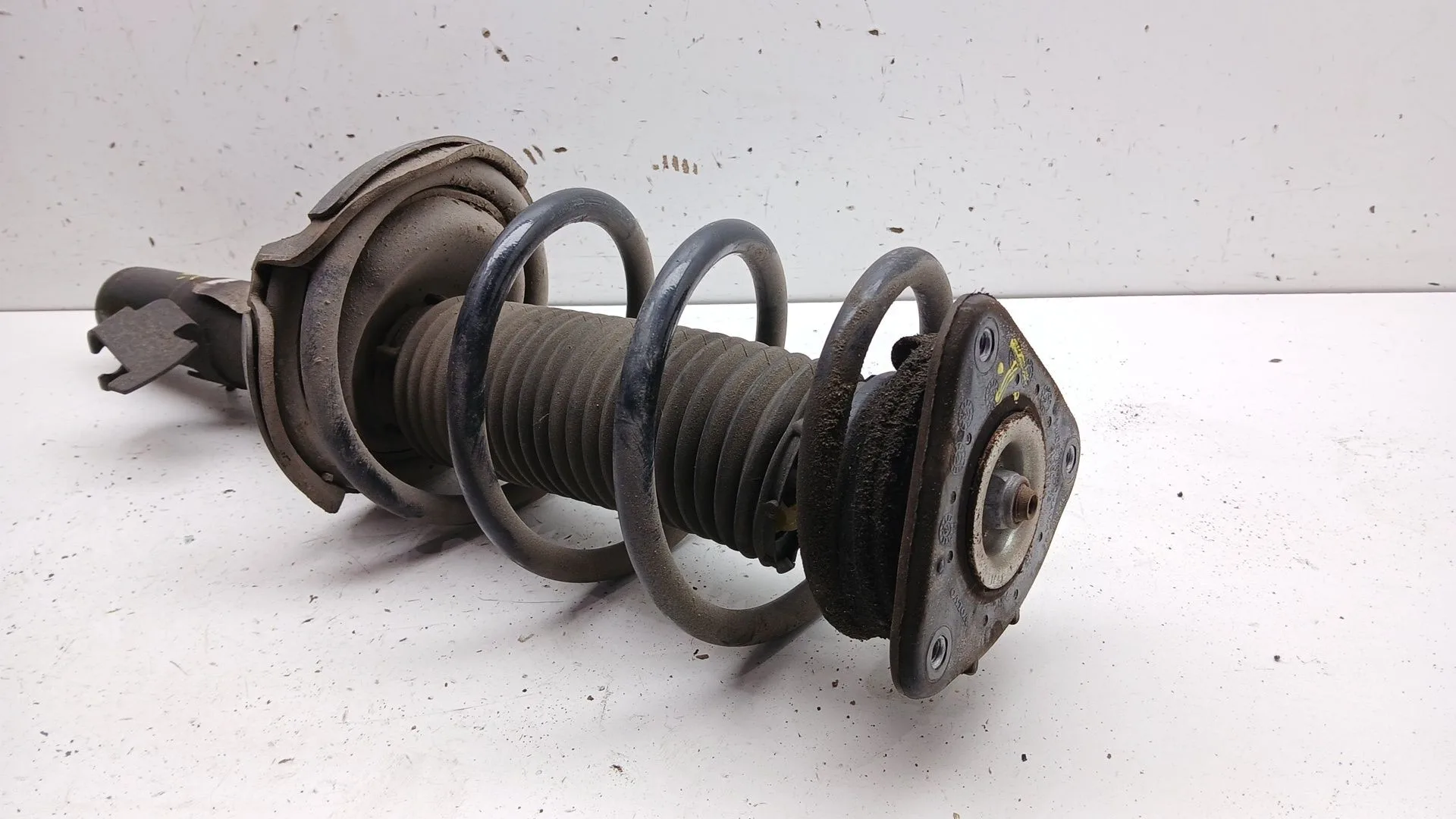 Amortiguador Delantero Derecho para Volvo V40 Hatchback (525)
