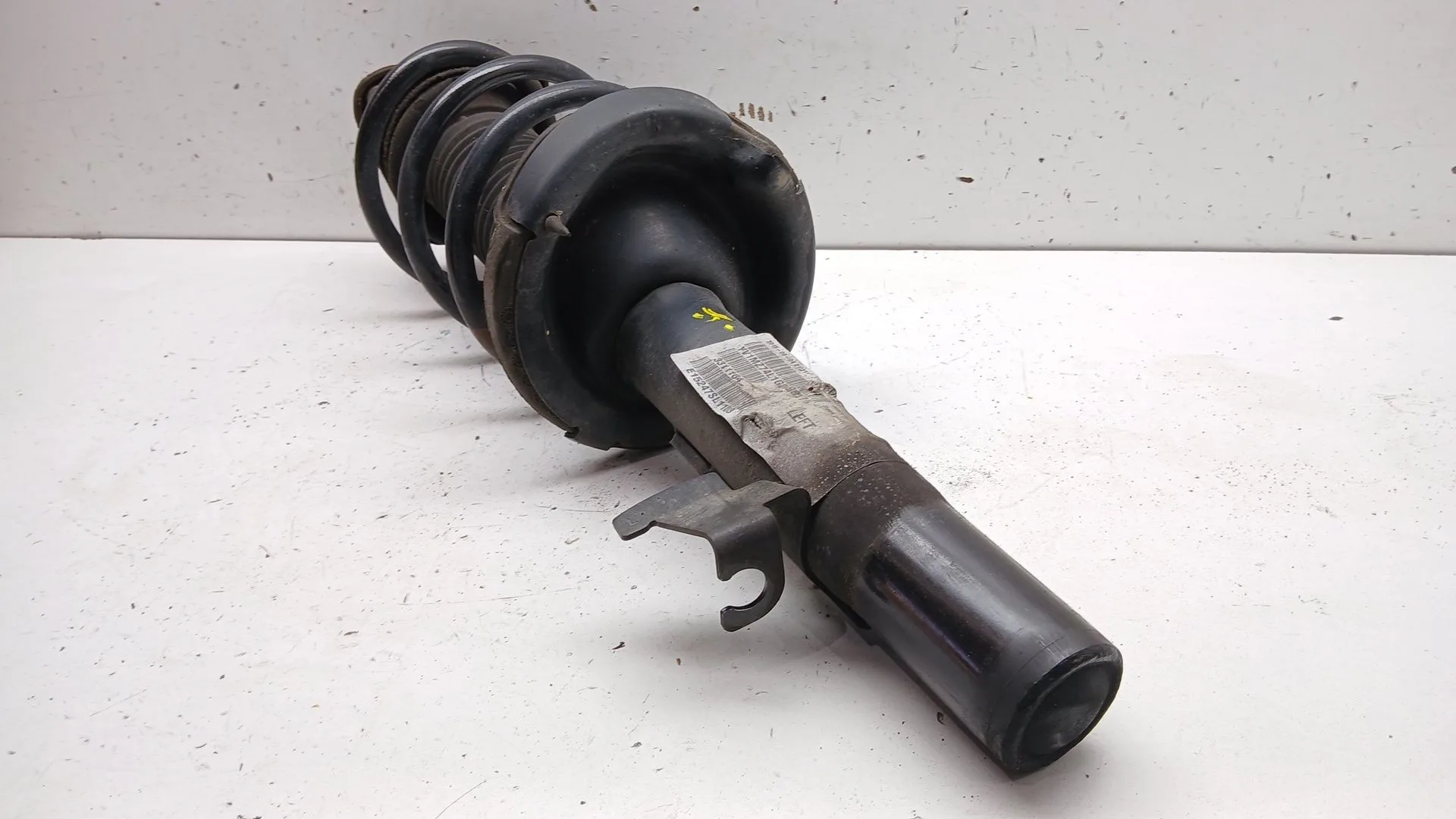 Amortiguador Delantero Izquierdo para Volvo V40 Hatchback (525)