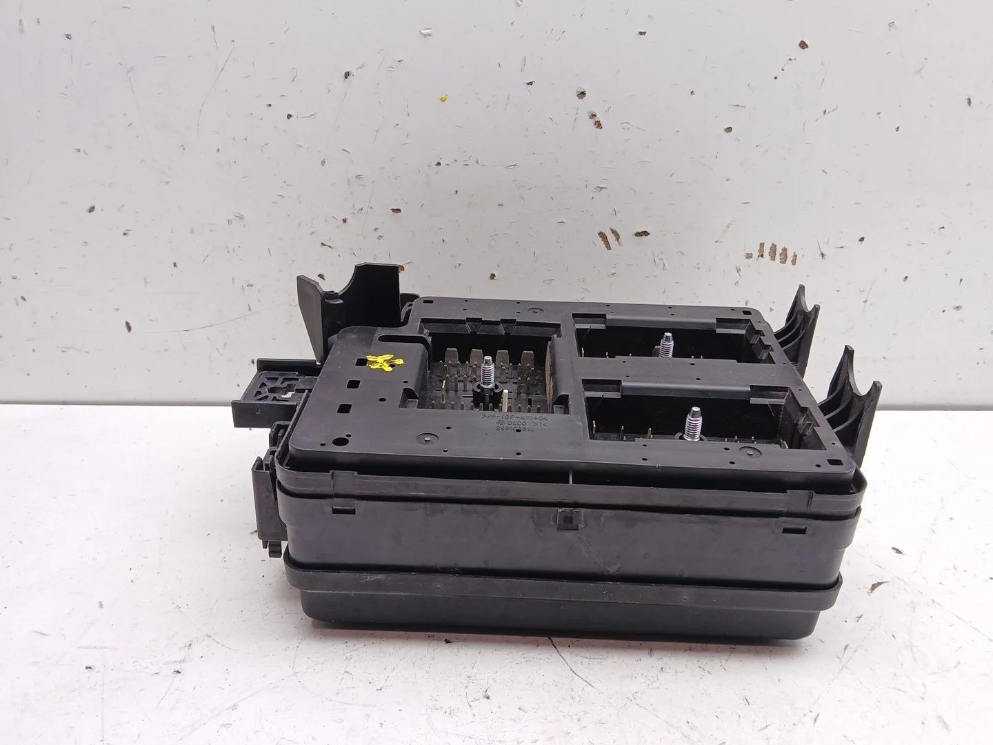 Caja Reles / Fusibles para Chevrolet Aveo Sedan (T300)