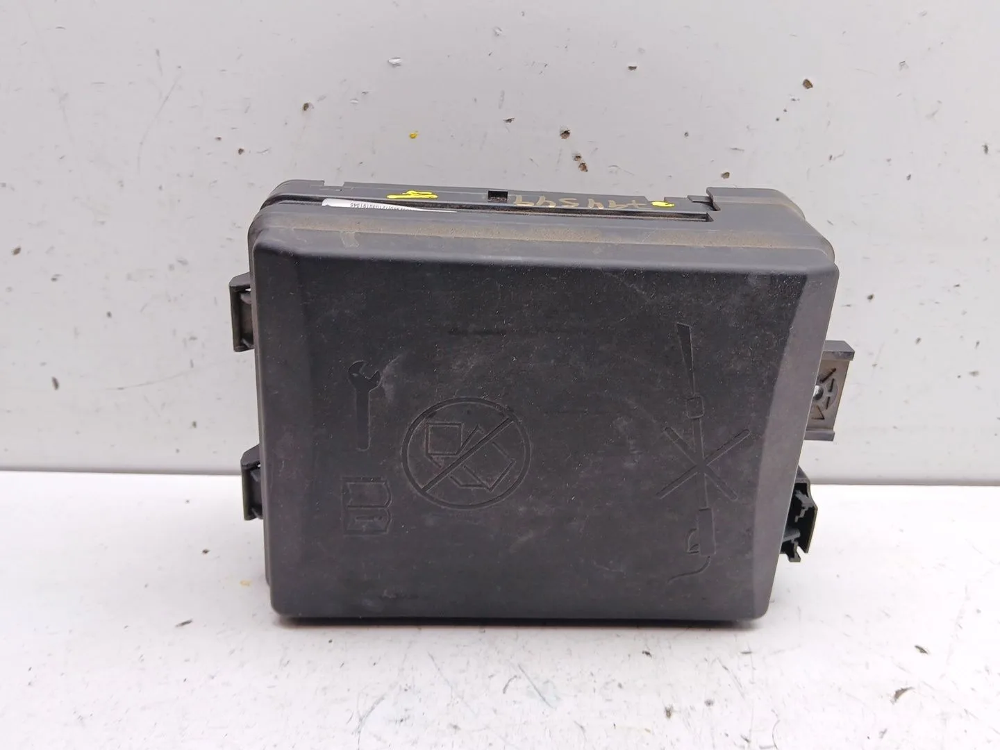 Caja Reles / Fusibles para Chevrolet Aveo Sedan (T300)
