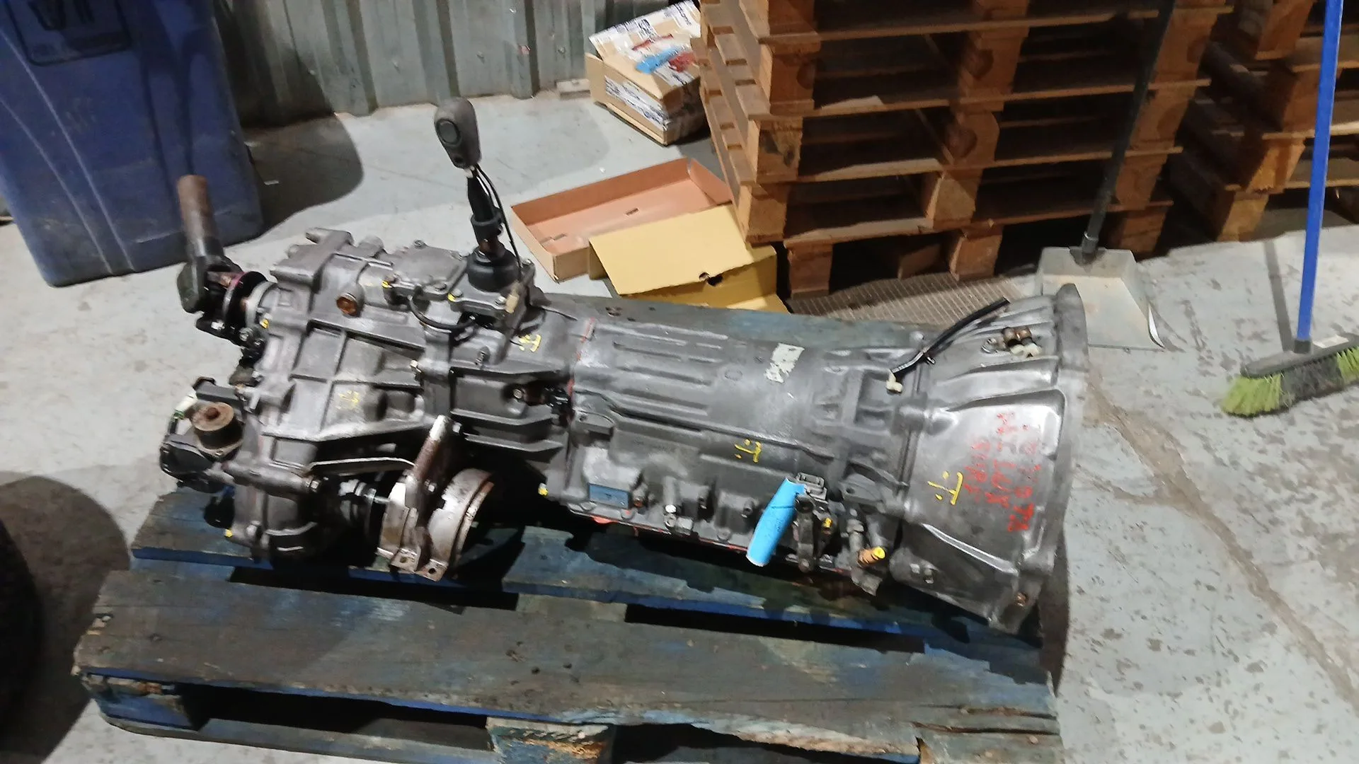 Caja Cambios para Toyota Hilux (Ln_, Kzn1_, Vzn1_)