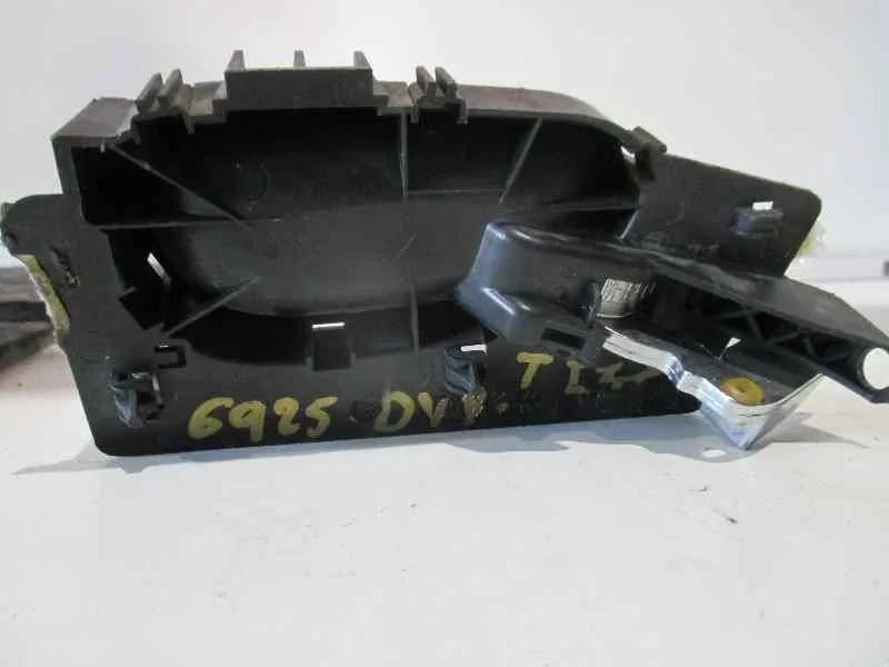 Maneta Interior Trasera Izquierda para Peugeot 307 (S1)