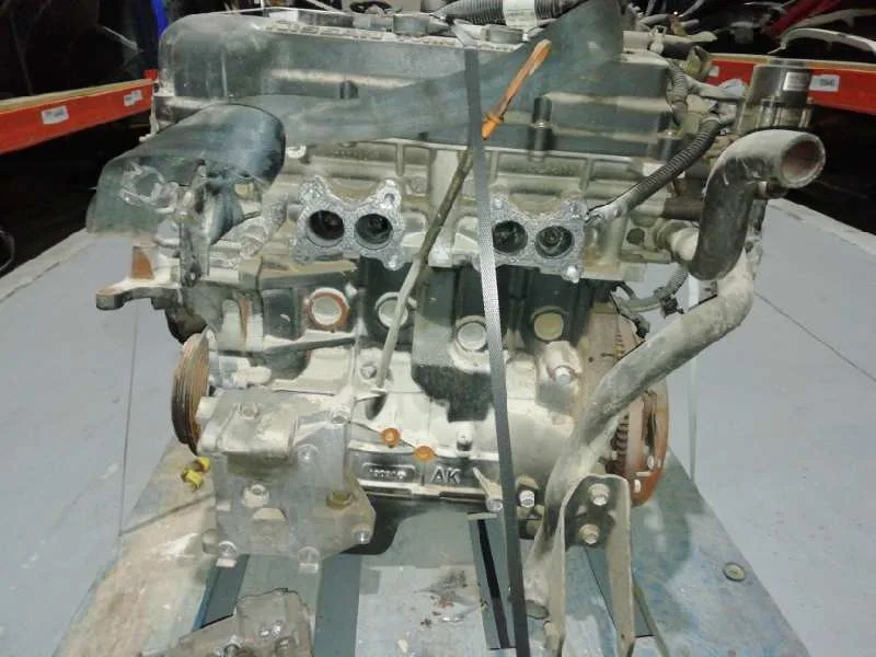 Motor Completo para Nissan Almera (N16/E)