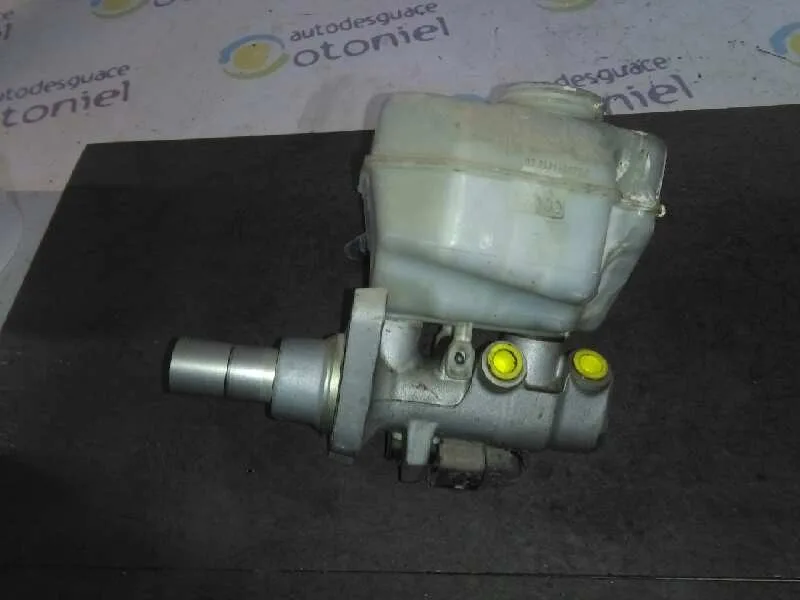 Bomba Freno para Volkswagen Passat Berlina (3C2)