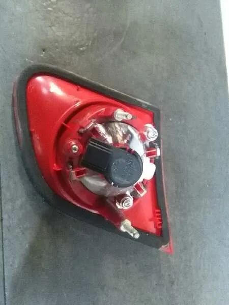 Piloto Trasero Derecho Interior para Volkswagen Passat Berlina (3C2)