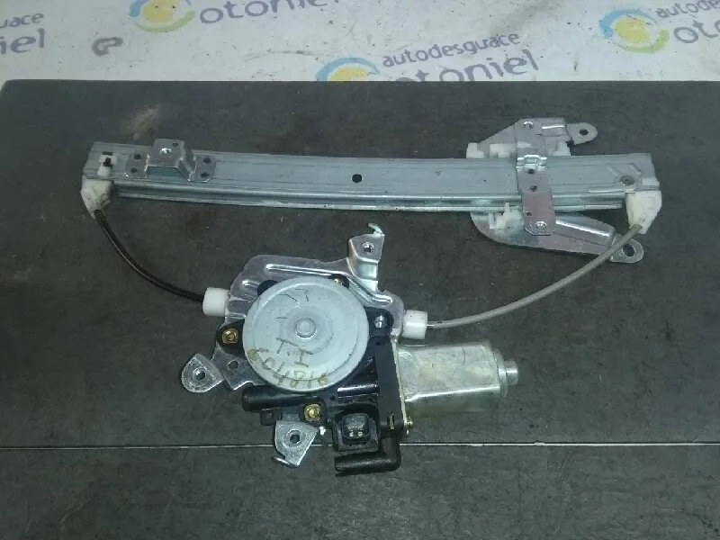Elevalunas Trasero Izquierdo para Nissan X-Trail (T30)