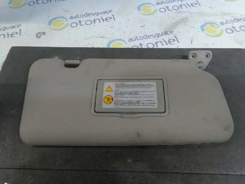 Parasol Derecho para Nissan X-Trail (T30)
