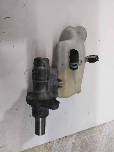 Bomba Freno para Toyota Yaris (Ksp9/Scp9/Nlp9)