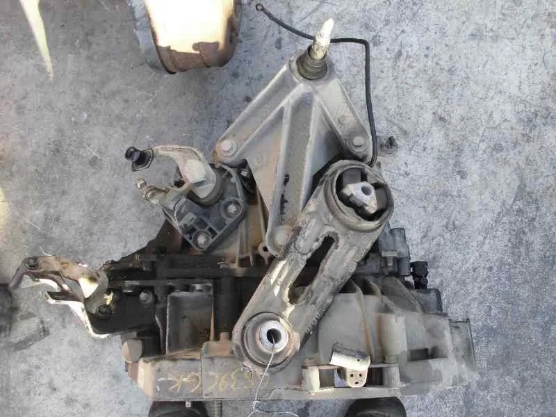 Caja Cambios para Nissan Almera (N16/E)