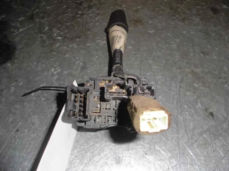 Mando Luces para Nissan Patrol Gr (Y61)
