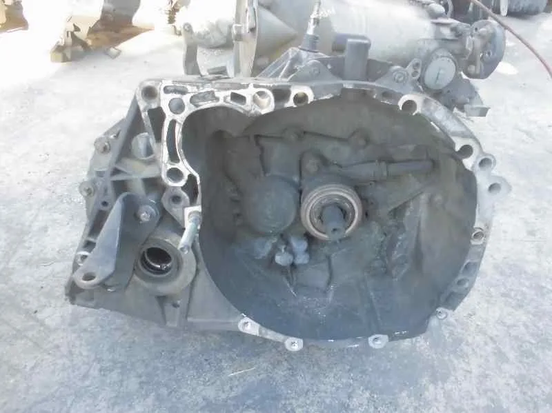 Caja Cambios para Nissan Almera (N16/E)
