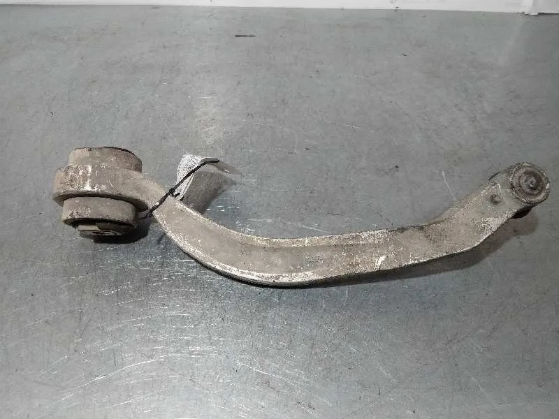 Brazo Suspension Inferior Delantero Derecho para Audi A6 Berlina (4B2)