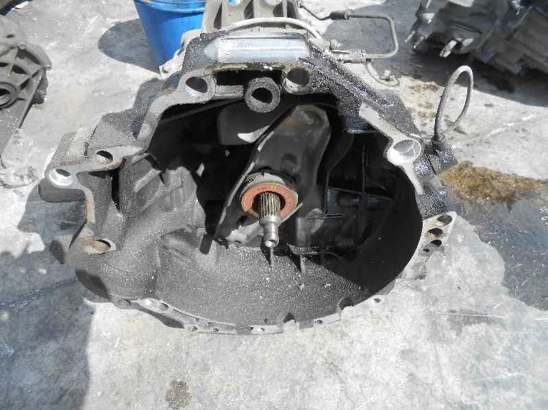 Caja Cambios para Audi A6 Berlina (4B2)