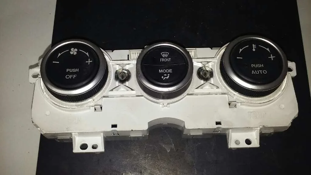 Mando Climatizador para Mazda 6 Berlina (Gg)