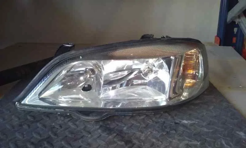 Faro Izquierdo para Opel Astra G Berlina