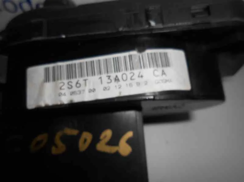 Mando Luces para Ford Fiesta (Cbk)