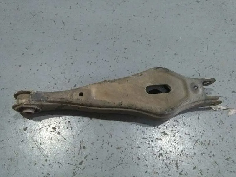 Brazo Suspension Inferior Trasero Derecho para Hyundai Santa Fe (Bm)