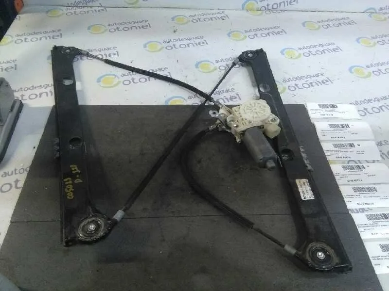 Elevalunas Delantero Izquierdo para Mercedes-Benz Vaneo (W414) Furgoneta Compacta