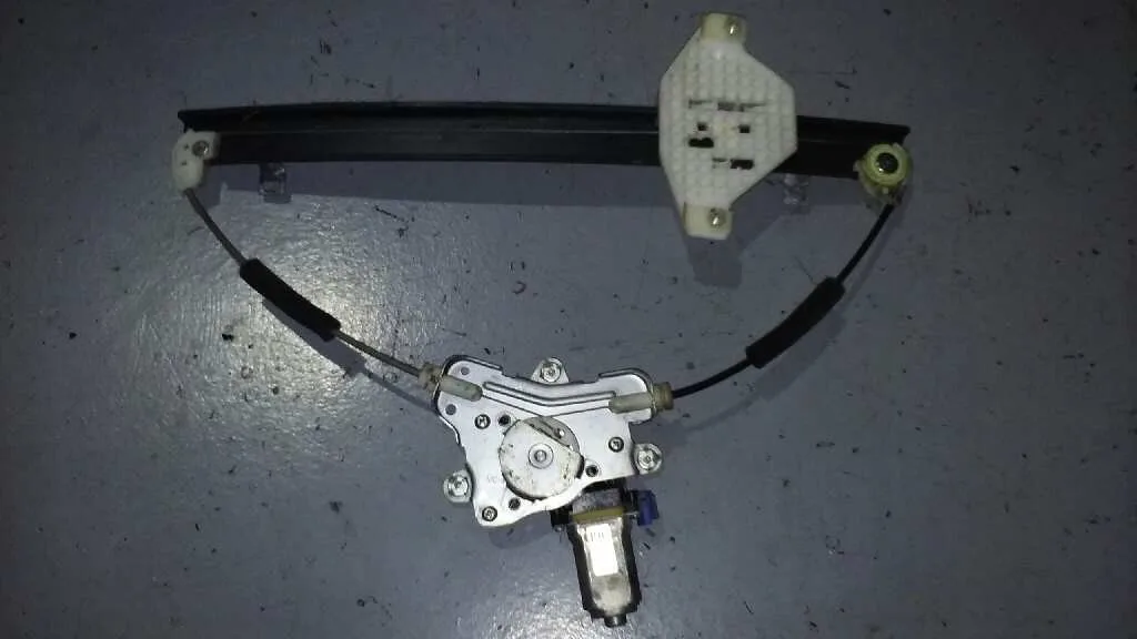 Elevalunas Delantero Derecho para Chevrolet Captiva