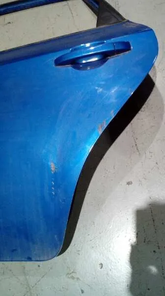 Puerta Trasera Izquierda para Subaru Impreza G12