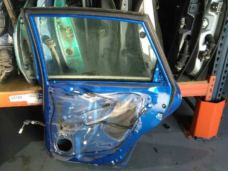 Puerta Trasera Derecha para Subaru Impreza G12