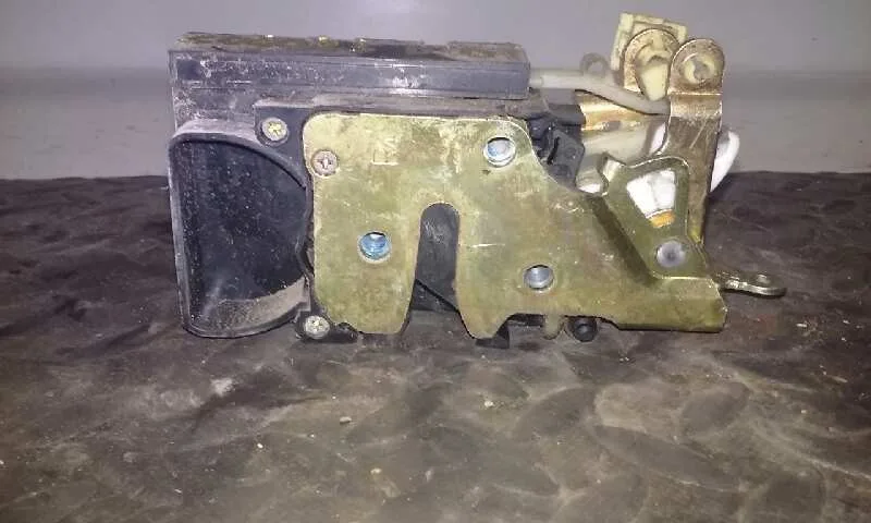Cerradura Puerta Delantera Derecha para Daewoo Kalos