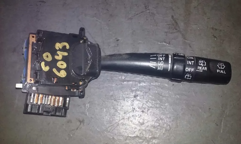 Mando Limpia para Toyota Avensis Berlina (T 22)
